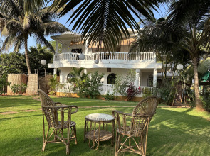 Бунгало SOLS Backyard