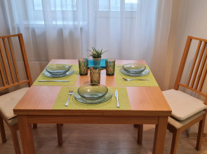 Квартра у метро Лермонтовский проспект