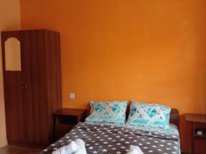 Гостевой дом в Пицунде у озера Наала