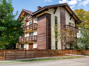 Гостевой комплекс с баней Вверх