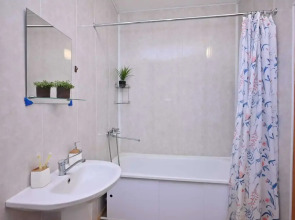 Квартира Двухкомнатная Напротив ТРЦ Планета