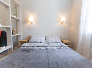 Апартаменты 9 Ночей на Карташова №2