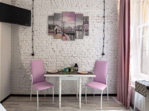 Двухуровневые апартаменты для двоих с видом во двор