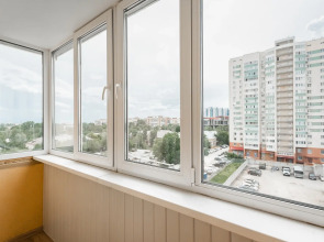 Уютные Апартаменты в доме у Космопорта (ул. Дыбенко 27а)