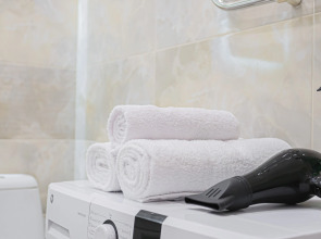 Апартаменты У нaс лучше, чeм дoма Sanset 2-Оранжерейная 2к1 кв 228