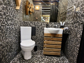 Квартира атмосферные двухкомнатные апартаменты в расшиpеннoм центpе