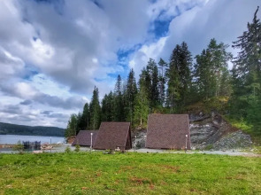 Шале у Озера 3