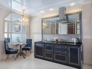 Трёхкомнатная квартира на набережной реки Волга Центр, Новый дом - бесконтактное заселение 24/7