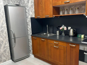 Апартаменты Уютные 2х комнатные недалеко от центра и метро