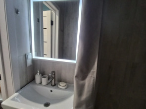 Квартира с кондиционером рядом с метро