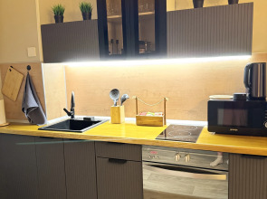 Квартира Уютная квартира 17 микрорайон дом.9, Нефтеюганск