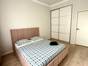 Апартаменты 078 Революционная,39/3 на Central Park с Джакузи и Кондиционером