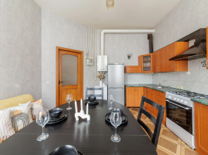 Апартаменты у Казанского Собора DereMRents ДереМРентс