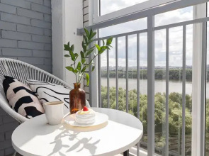 Квартира Happy House  с видом на реку и парковую зону