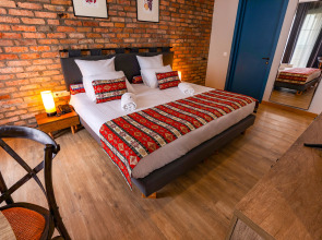 Отель Chateau Artwine