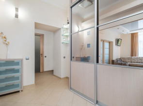 Апартаменты в центре на независимости