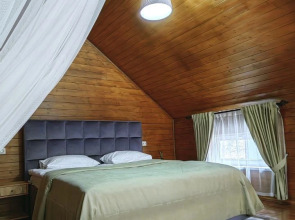 Шале Aishah House 1