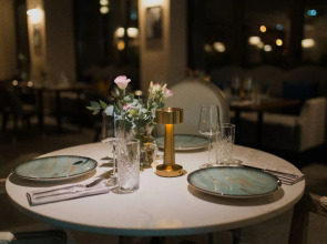 Отель Riviera Hotel