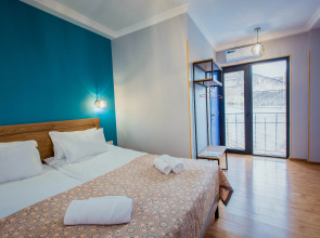 Отель Central Gate Tbilisi Boutique Hotel