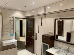 4-комнатная квартира с камином рядом Центральная площадь