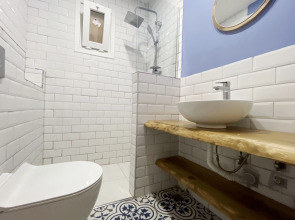 Апартаменты 2BR+2Bath entire apt with Balcony at central location