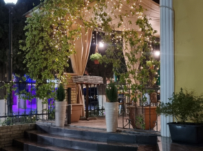 Отель Царская Аллея