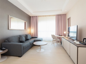 Отель Barceló Al Jaddaf