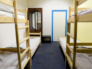 Академ-Хостел