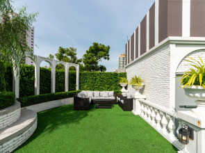 Отель The Quartier Hotel Phrom Phong - Thonglor Bangkok by Compass Hospitality