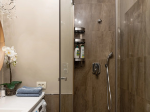 Квартира с Сауной в Новом Доме в Центре Петербурга