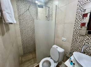 Отель Castle Family