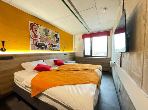 Квартира 2 Ночи в Новом Комплексе Ramada (3)