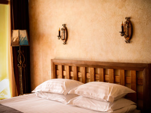 Отель Кавказ