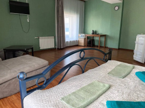 Отель Визит