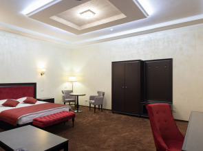 Отель Делюкс