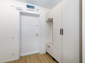 Квартира Inndays Aparments на Колом 4