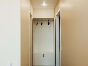 Апартаменты Взлёт Возле Аэропорта на 2 Гостя