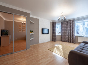 Квартира ApartHause у Екатеринбург-Арена и Госпиталя МВД