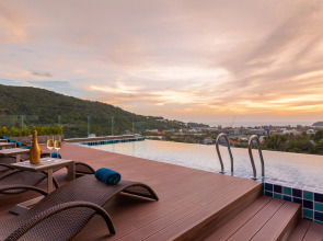 Отель Splendid Sea View Resort