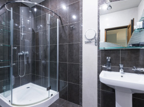 Отель La Defense Yerevan