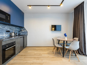 Апартаменты Дизайнерская Квартира с Джакузи