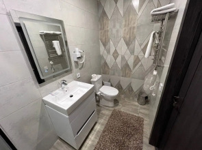 Отель Меридиан