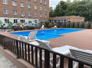 Апартаменты Авторские 2 с сезонным бассейном