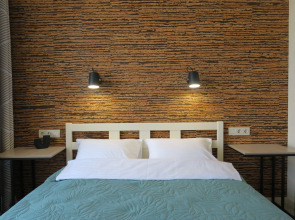 Апартаменты Семейные Трёхкомнатные на Солнечной