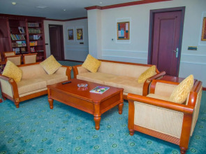 Отель Golden Coast