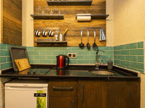 Апарт-отель  Cube Suites