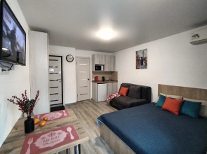 Квартира Студия на Океанском проспекте 94