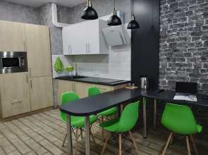 Квартира Просторные стильные апартаменты в центре с супер видом