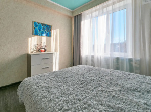 Квартира Трешка на Крутой