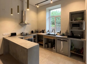 Частный дом Shagal Chalet 1